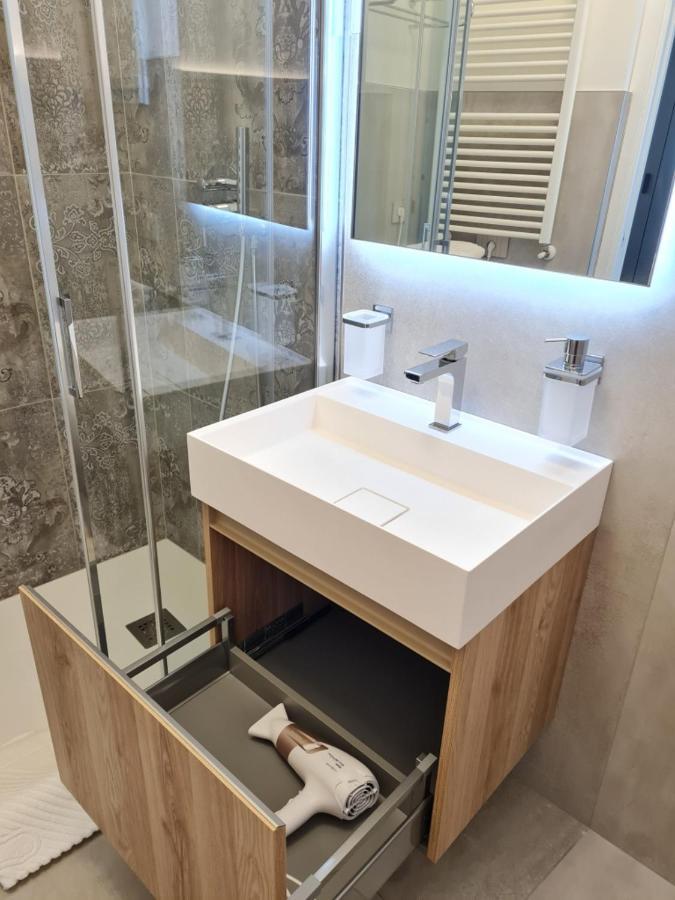 Sole Di Diana Luxury Apartments Peschiera del Garda Zewnętrze zdjęcie